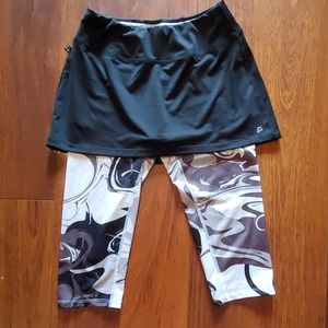 Skirt Sports Skirt with knee length capri